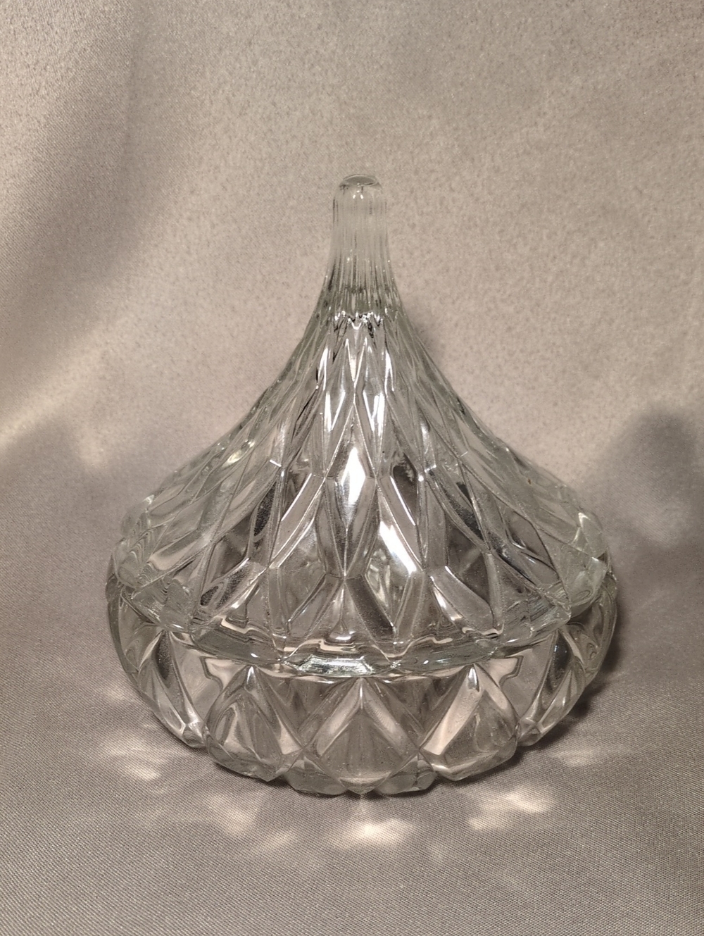 Hershey's Kiss Clear Cut Glass Covered Candy Dish